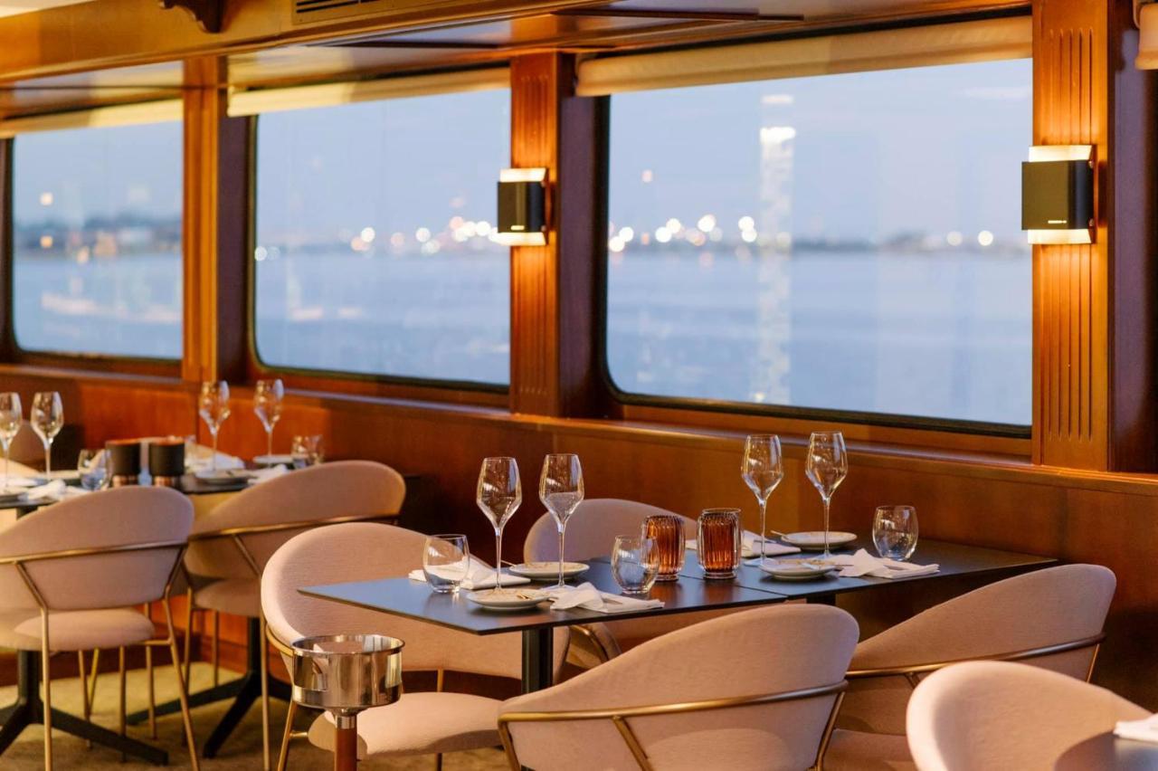 Costa Do Sal Hotel Boat Lounge Aveiro Exterior photo