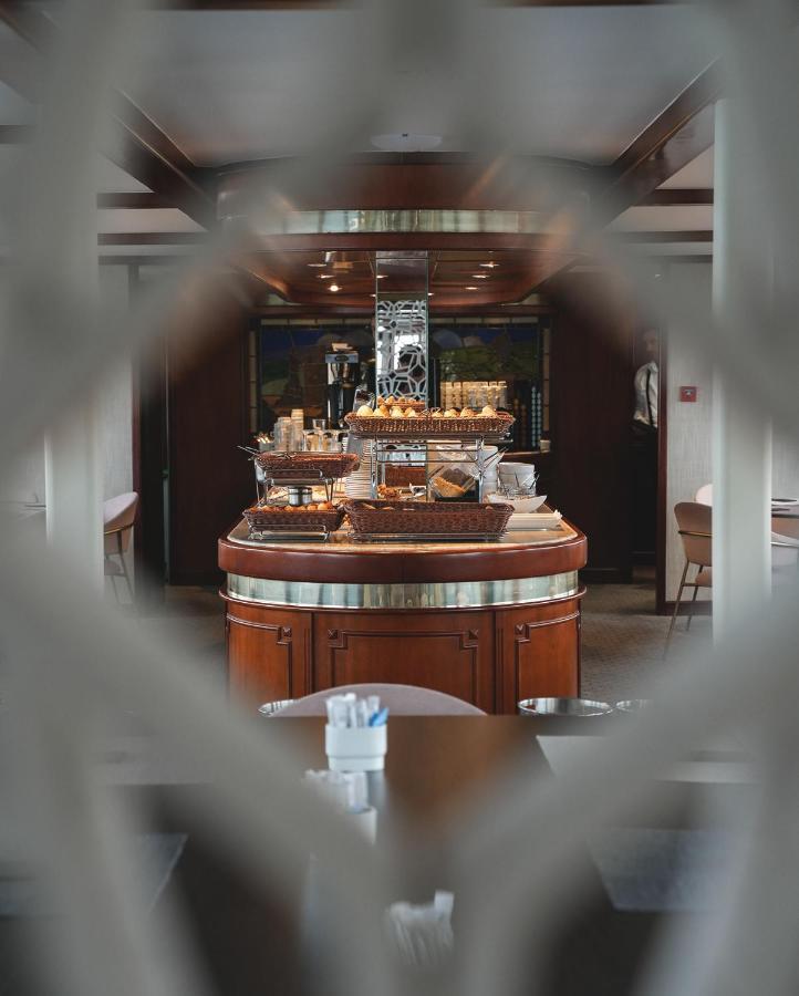 Costa Do Sal Hotel Boat Lounge Aveiro Exterior photo