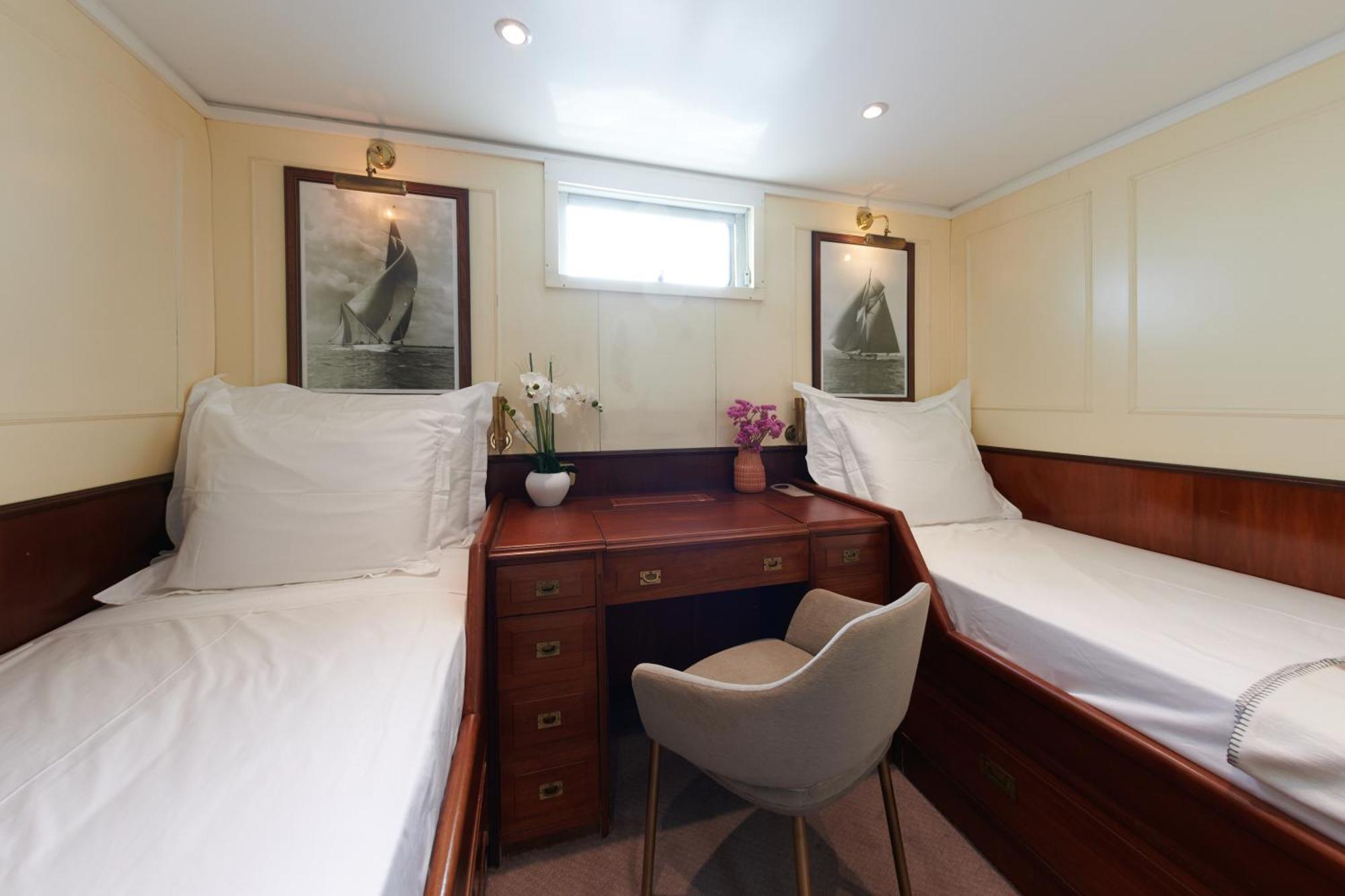 Costa Do Sal Hotel Boat Lounge Aveiro Exterior photo
